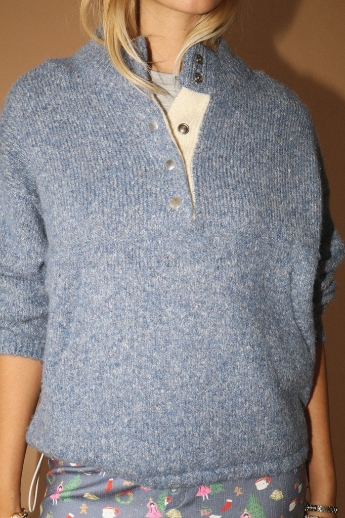 blue Two tone snap collar sweater