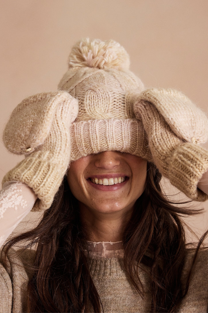Chunky knit beanie and glove set ivory blush pink