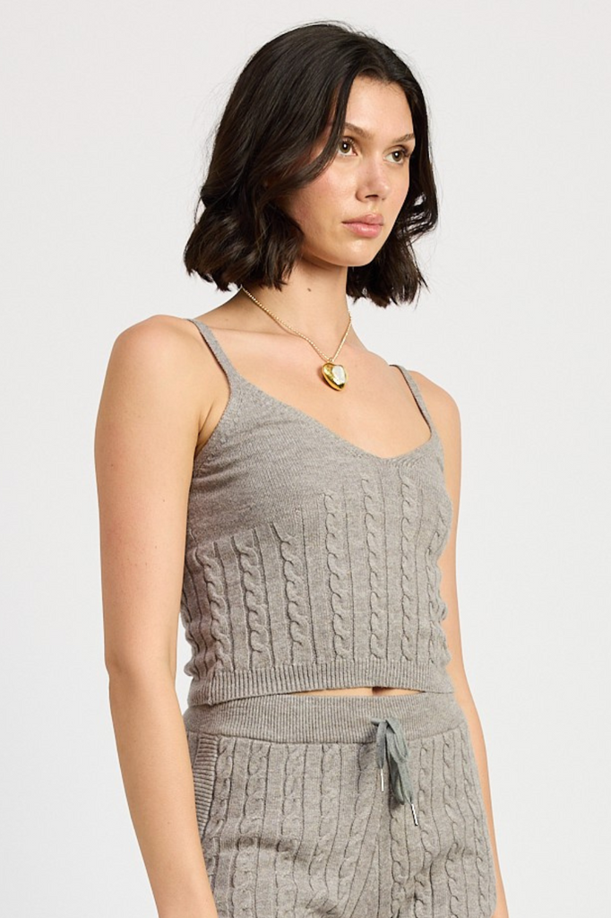 grey cable knit tank op