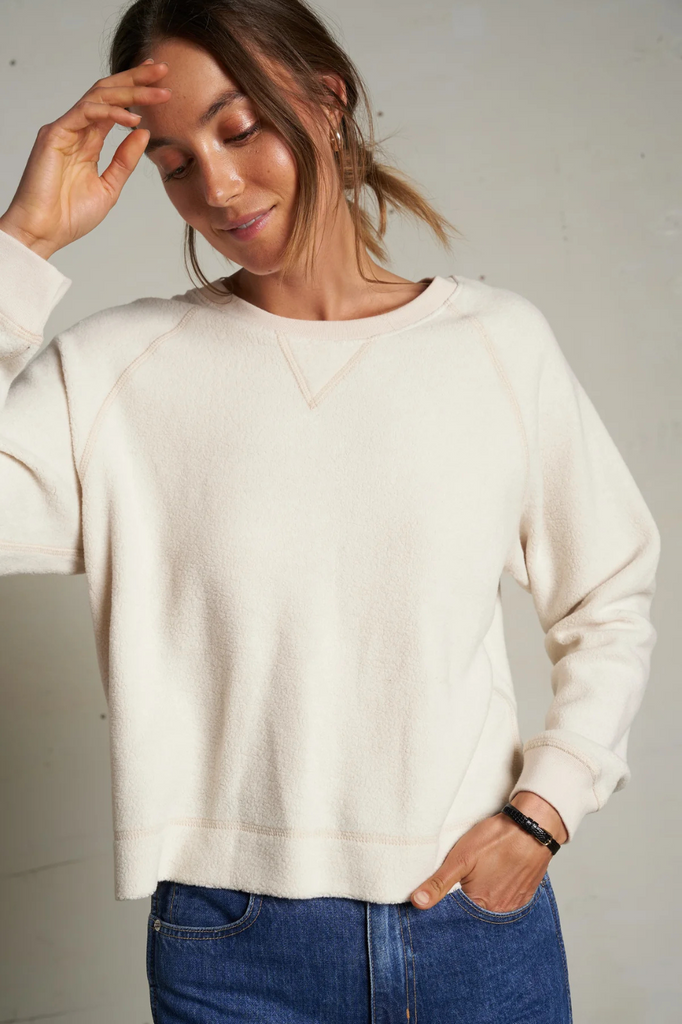 Off white crewneck super soft sweatshirt