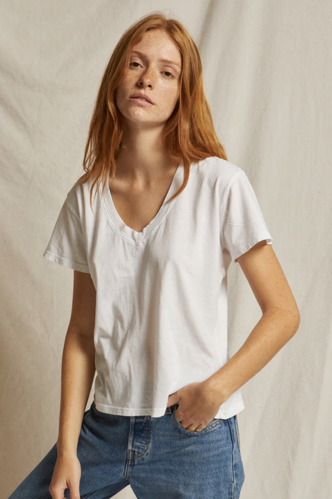 relaxed fit short sleeve v-neck t-shirt white
