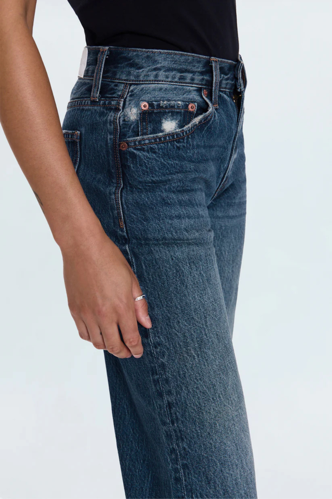 Mid-rise straight bow-legged blue jeans