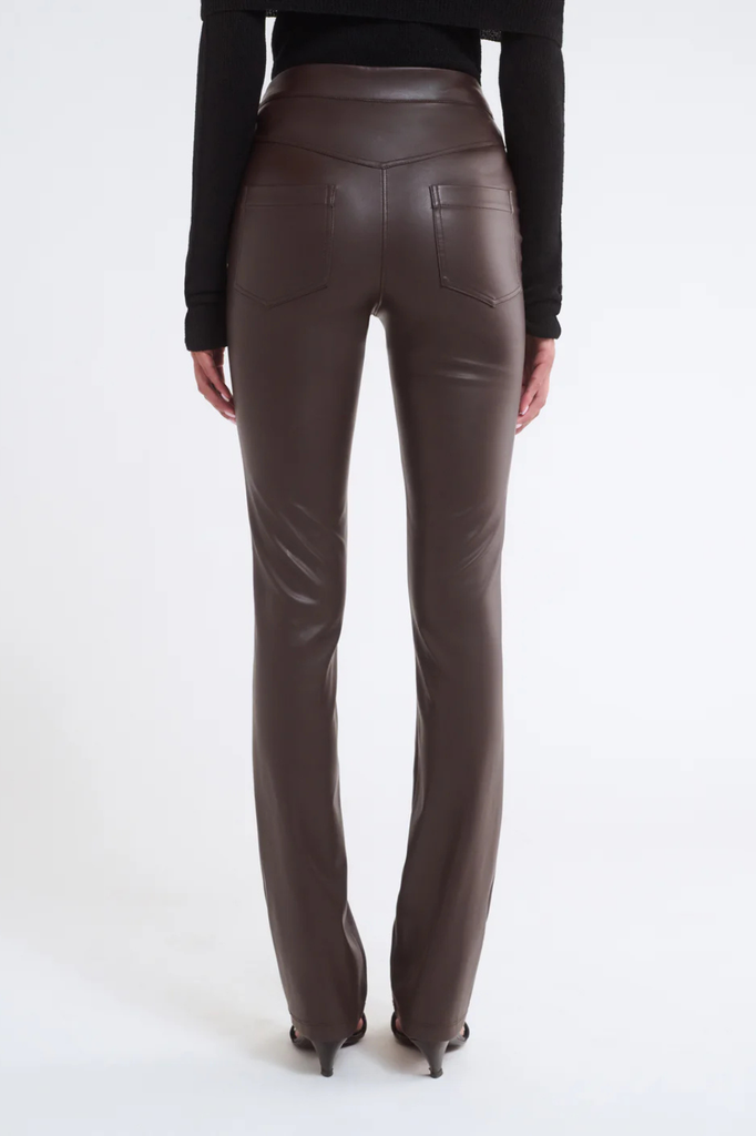 Dark brown pants in a stretchy, fitted faux leather